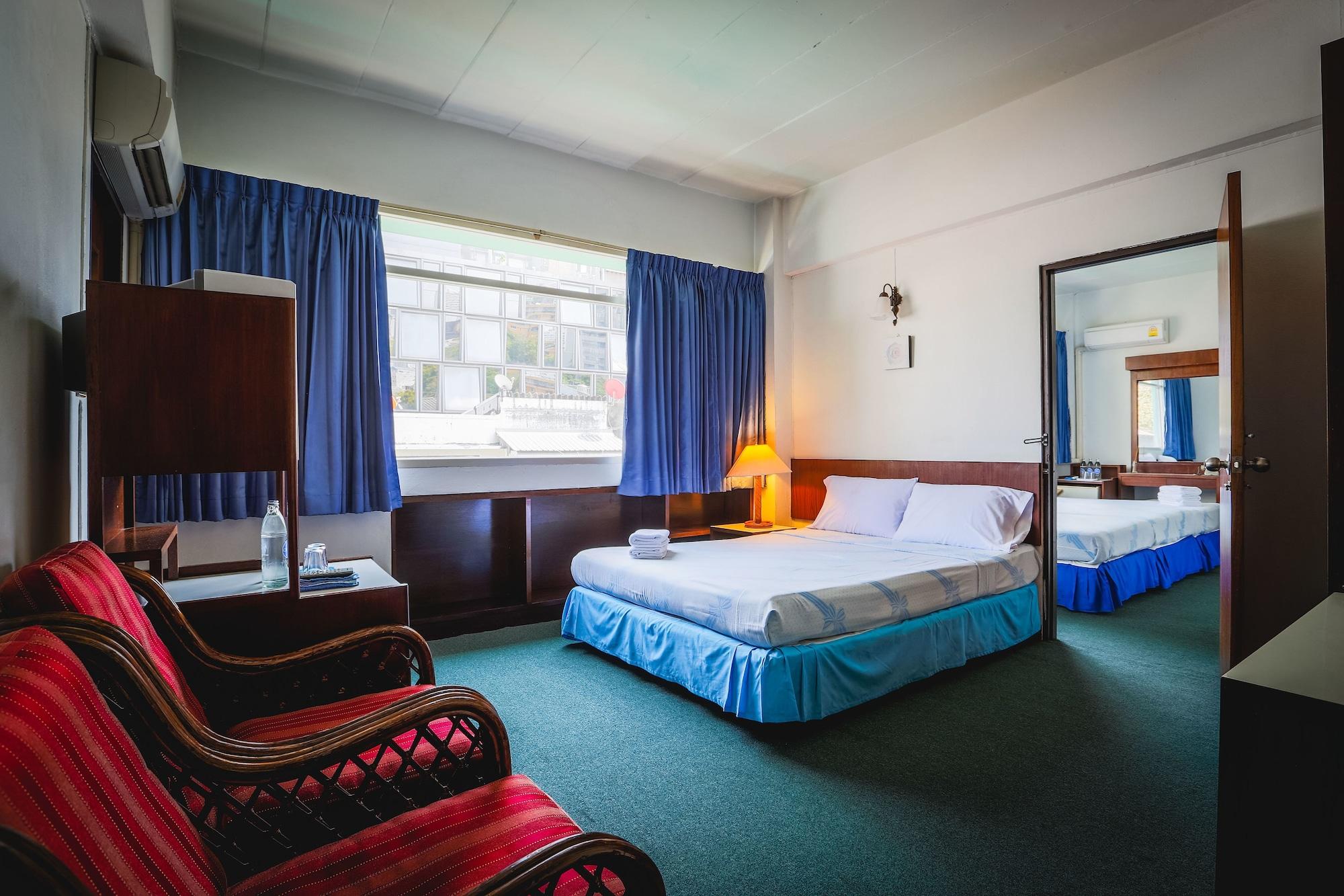 Ruamchitt Travelodge Bangkok Exterior photo