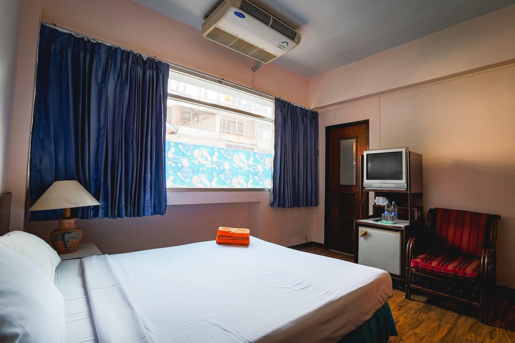 Ruamchitt Travelodge Bangkok Exterior photo