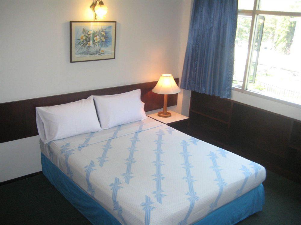 Ruamchitt Travelodge Bangkok Exterior photo